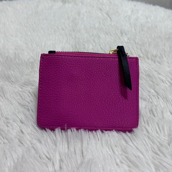 Juicy Couture Pink Pebble Gold Heart Logo Zipper Leather Bi-Fold Wallet 4.5"X3.5 - Picture 2 of 6